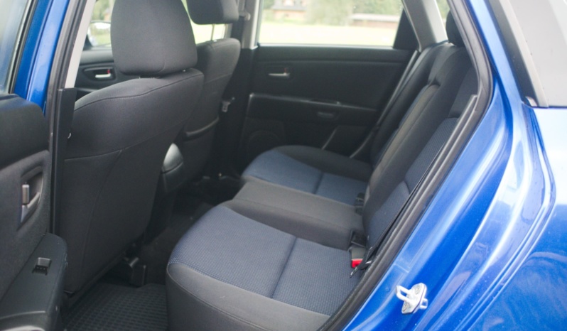 Mazda 3 full