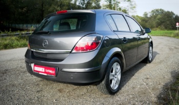 Opel Astra full