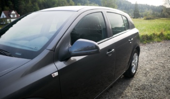 Opel Astra full