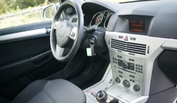 Opel Astra full