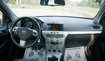 Opel Astra full