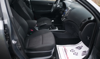 Hyundai i30 full