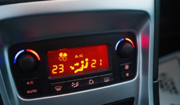 Peugeot 307 full