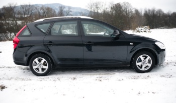 Kia Ceed full