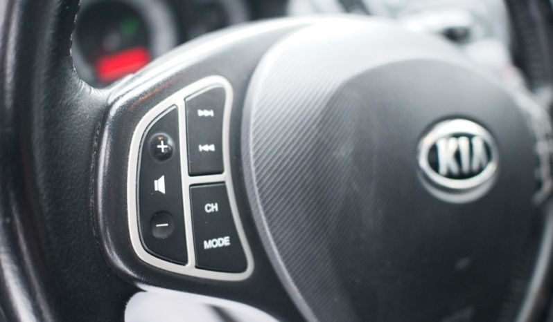 Kia Ceed full