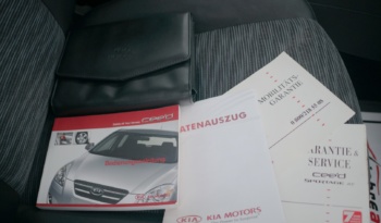 Kia Ceed full
