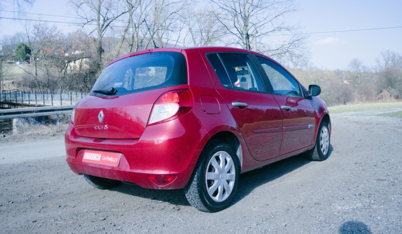Renault Clio full