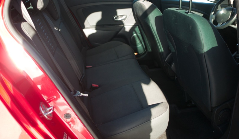 Renault Megane full
