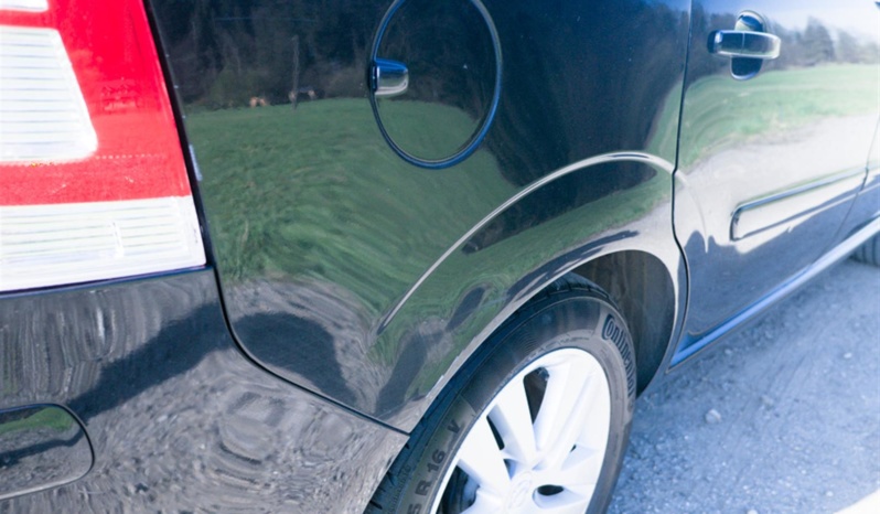 Opel Zafira full