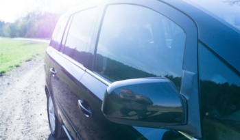 Opel Zafira full