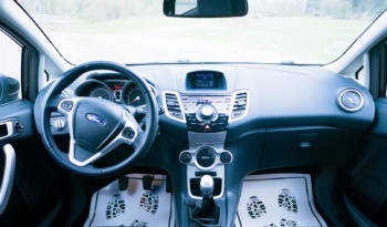 Ford Fiesta full