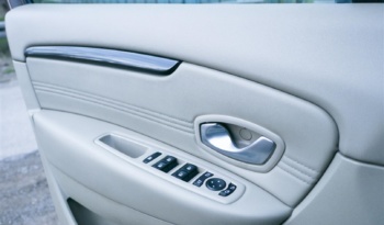 Renault Grand Scenic full
