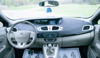 Renault Grand Scenic full