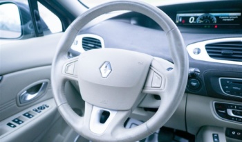 Renault Grand Scenic full
