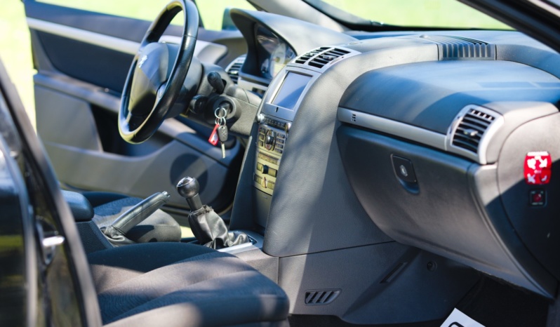 Peugeot 407 full
