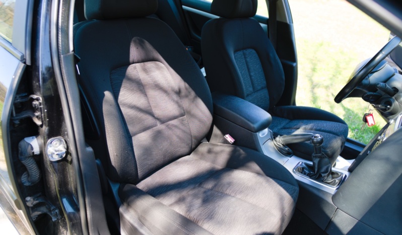 Peugeot 407 full