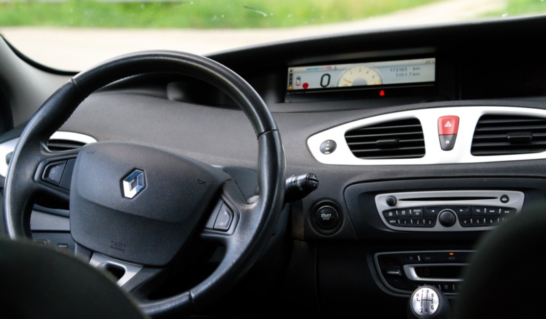 Renault Grand Scenic full