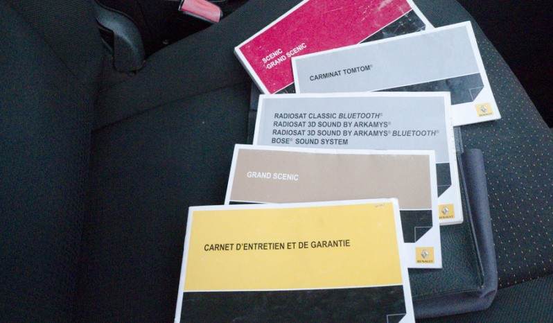 Renault Grand Scenic full