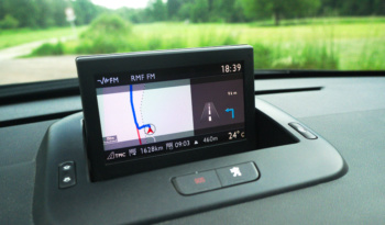 Peugeot 3008 full