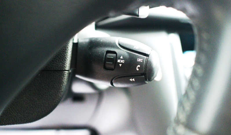 Peugeot 3008 full