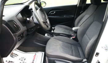 Kia Rio full