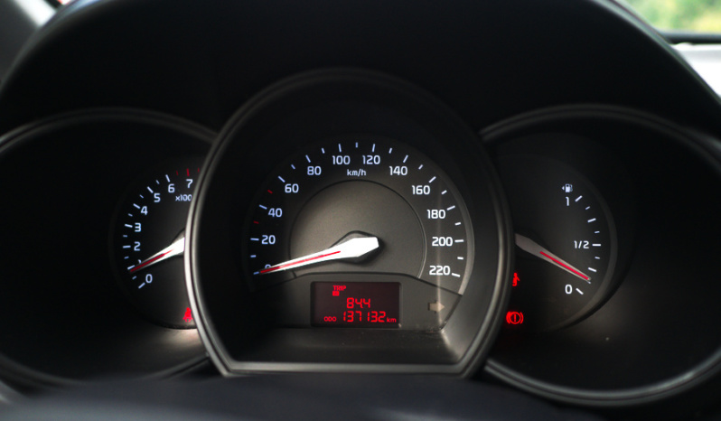 Kia Rio full
