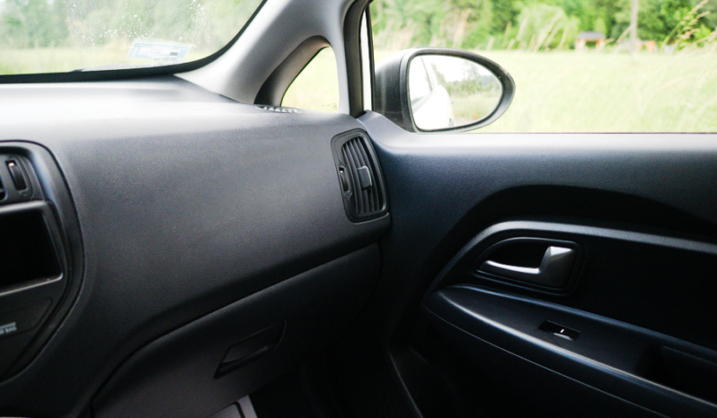 Kia Rio full
