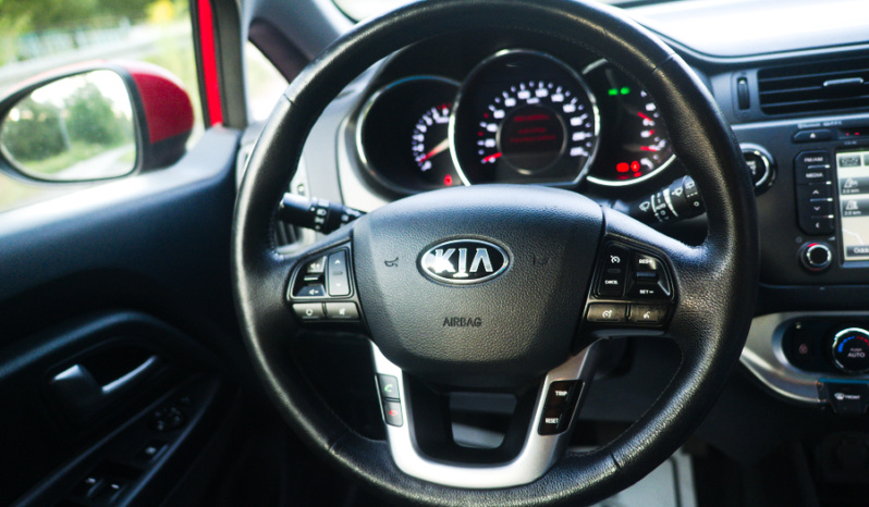 Kia Rio full