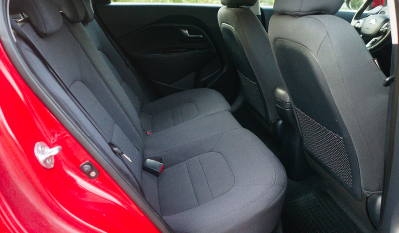 Kia Rio full