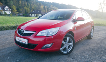 Opel Astra J full