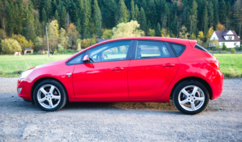 Opel Astra J full