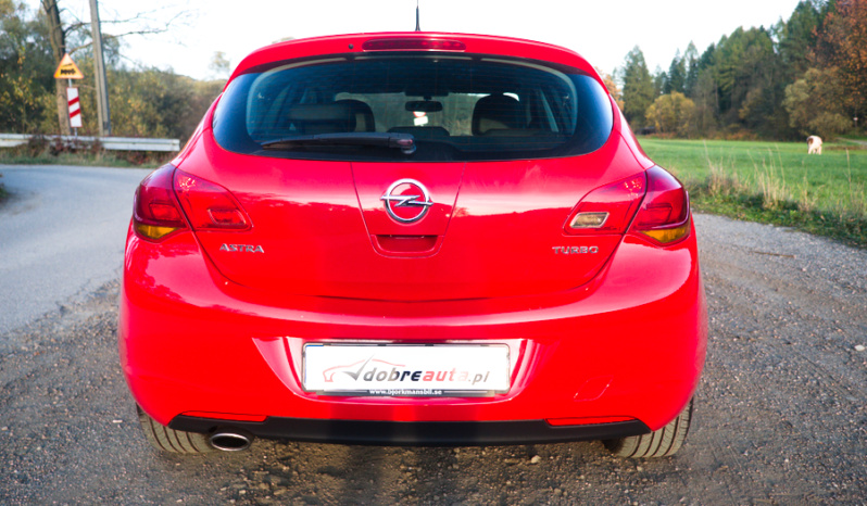 Opel Astra J full