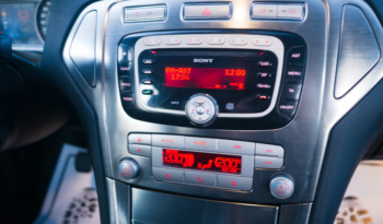 Ford Mondeo Titanium full