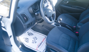 Kia Rio full