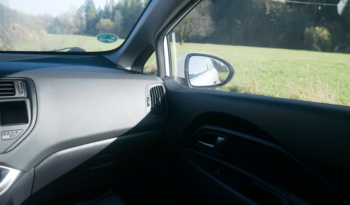 Kia Rio full