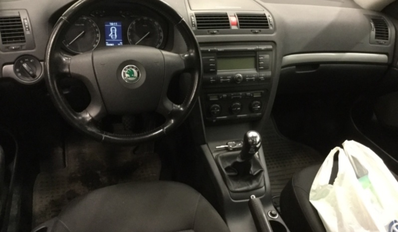 Skoda Octavia full