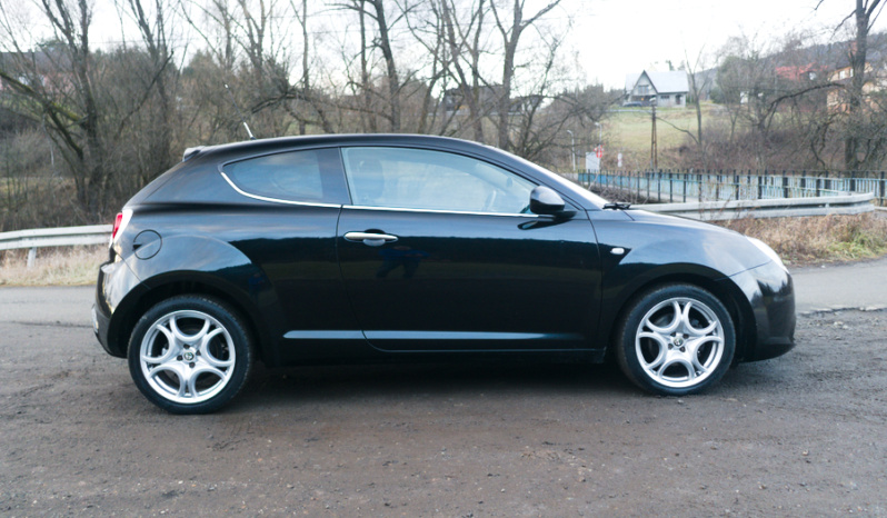 Alfa Romeo Mito full