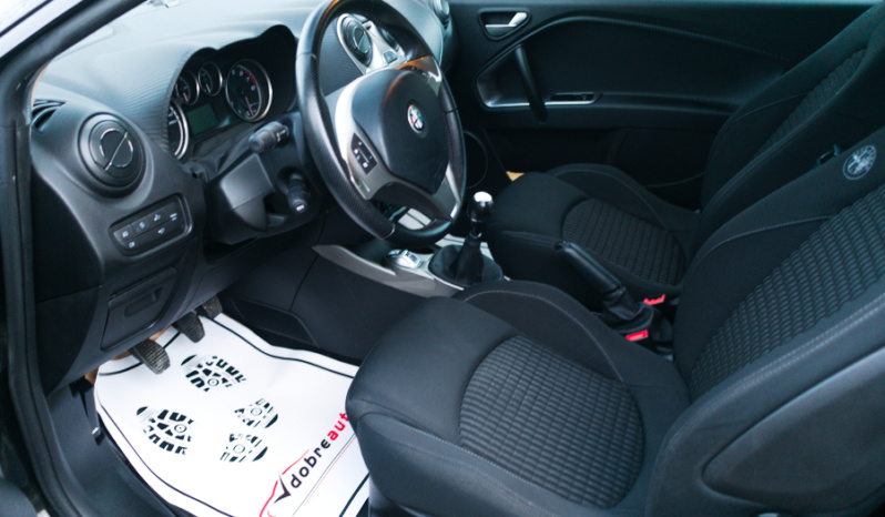 Alfa Romeo Mito full