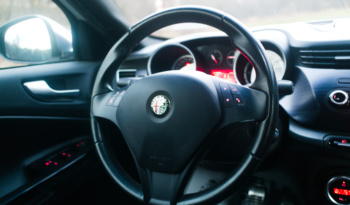 Alfa Romeo Giulietta full