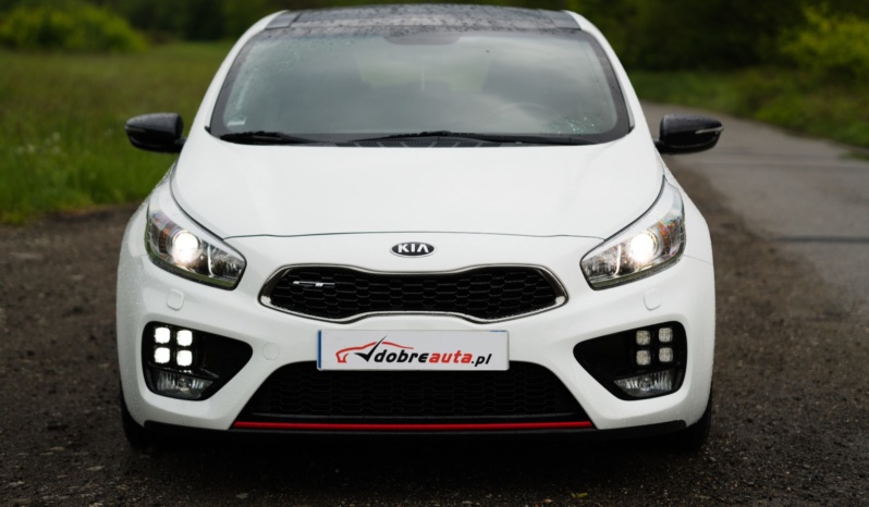 Kia Proceed GT full