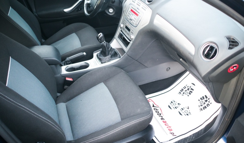 Ford Mondeo full