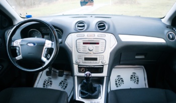 Ford Mondeo full