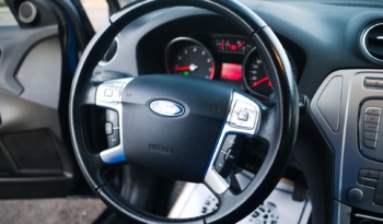 Ford Mondeo full