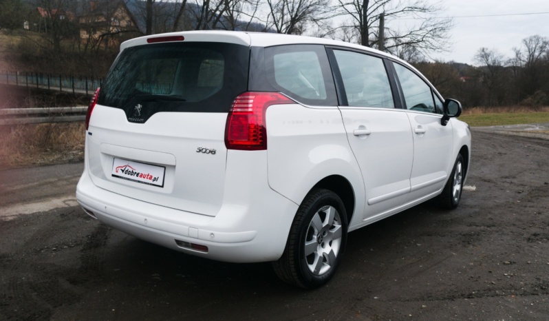 Peugeot 5008 full