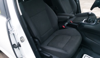 Peugeot 5008 full