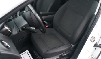 Peugeot 5008 full