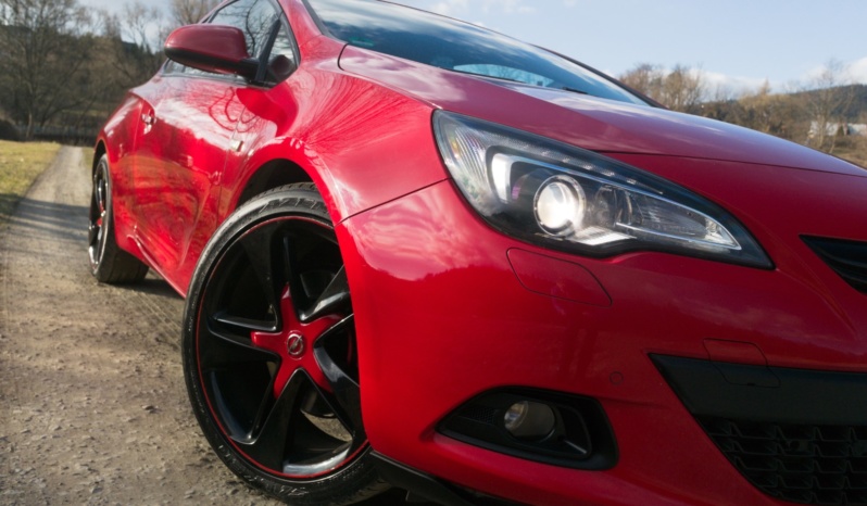 Opel Astra GTC full