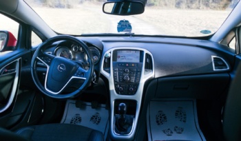 Opel Astra GTC full