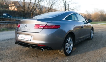 Renault Laguna Coupe full