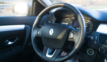 Renault Laguna Coupe full